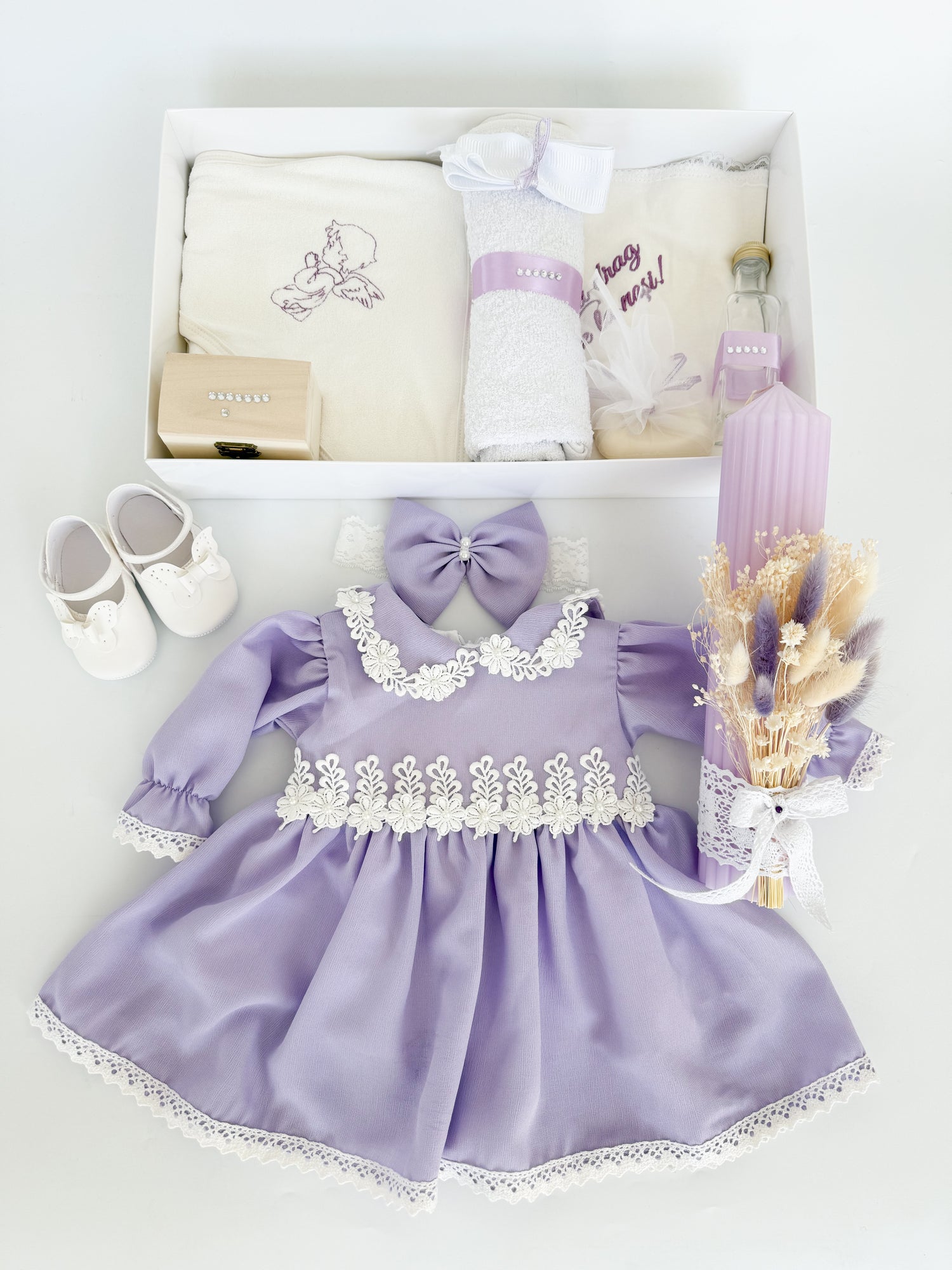 Trusou Botez Lucrat Manual si Set Rochita cu Accesorii Antialergice - Coco