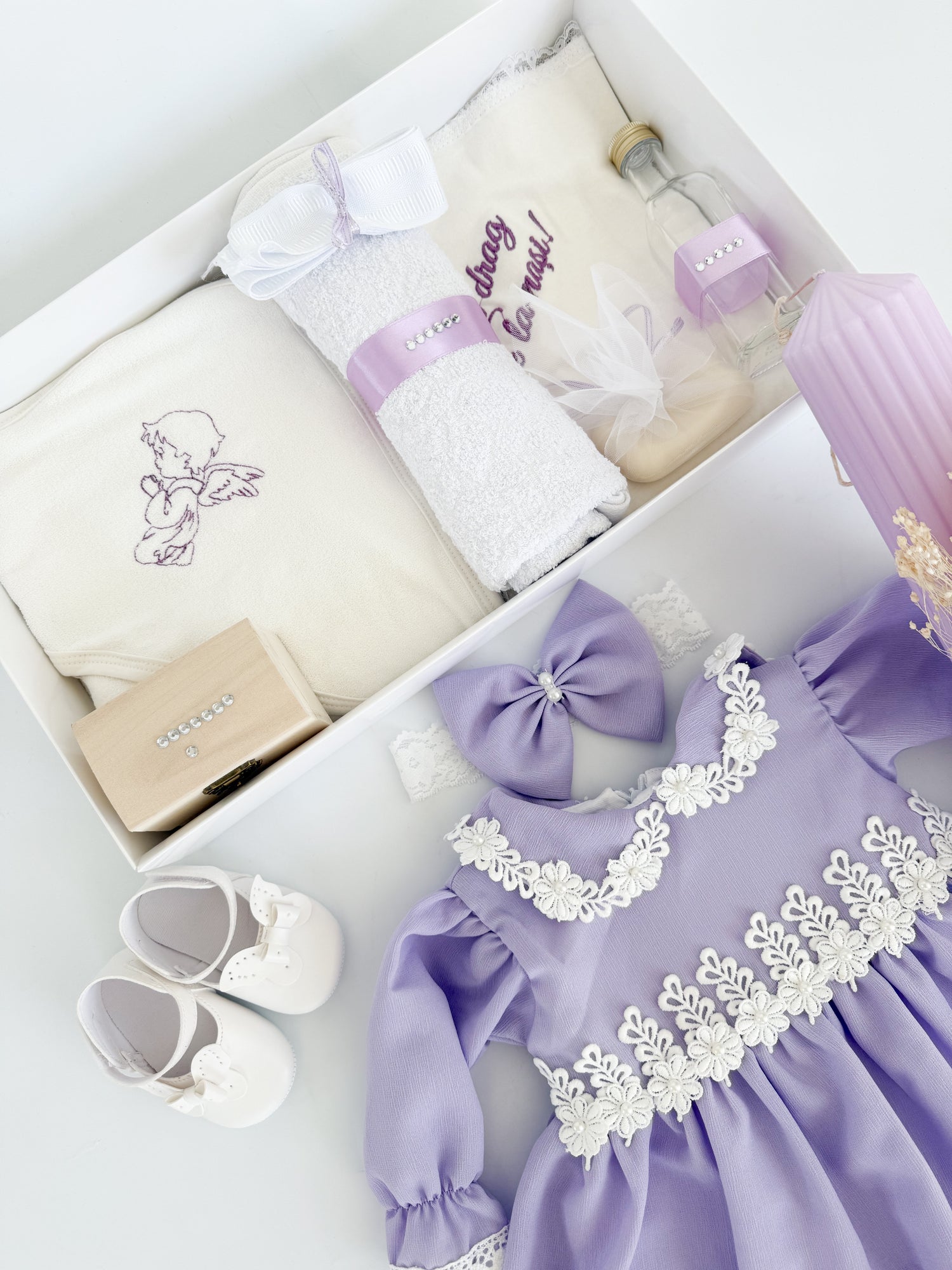 Trusou Botez Lucrat Manual si Set Rochita cu Accesorii Antialergice - Coco