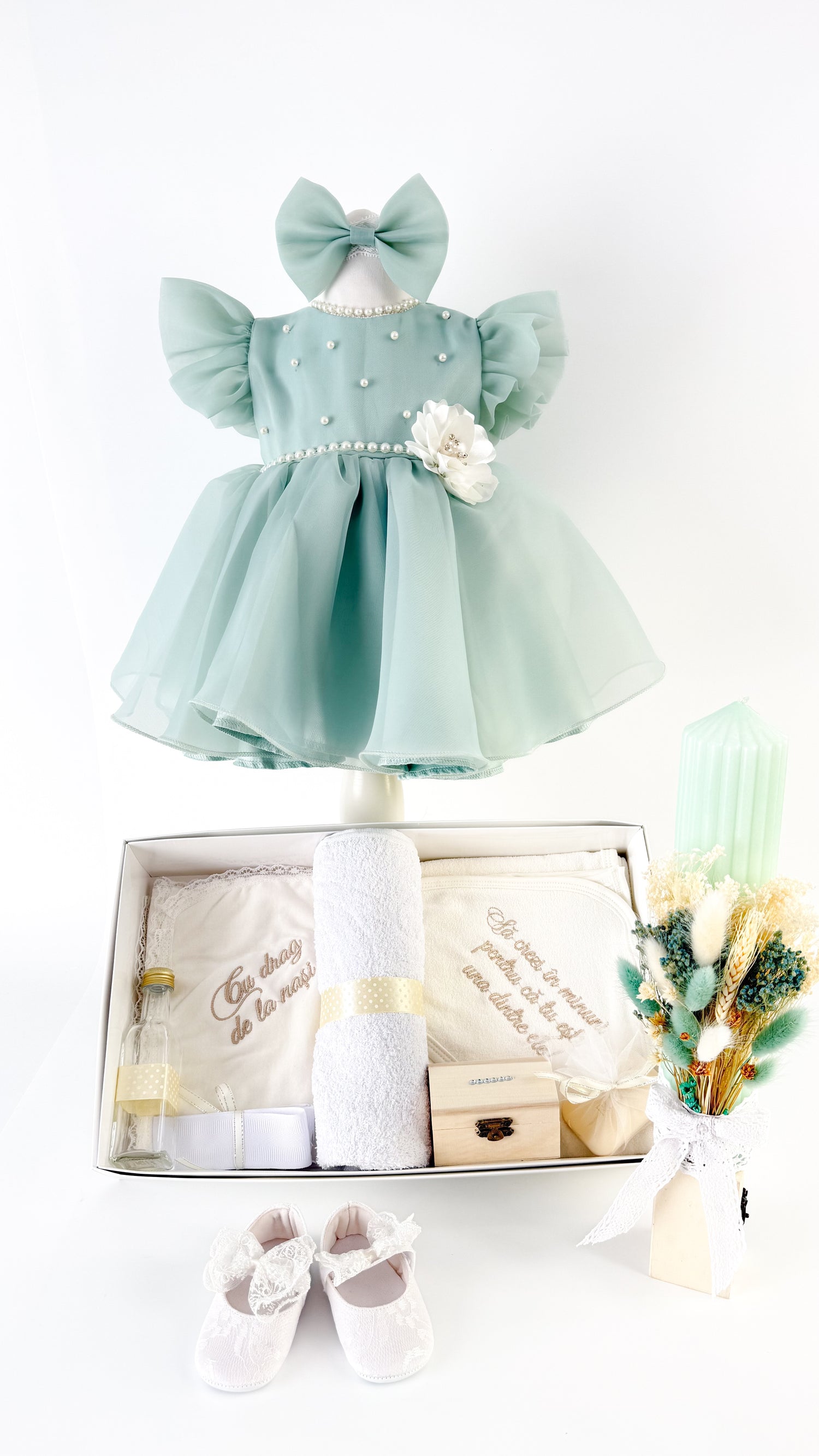 Trusou Botez Complet cu Rochita, Trusou si Lumanare - Alya