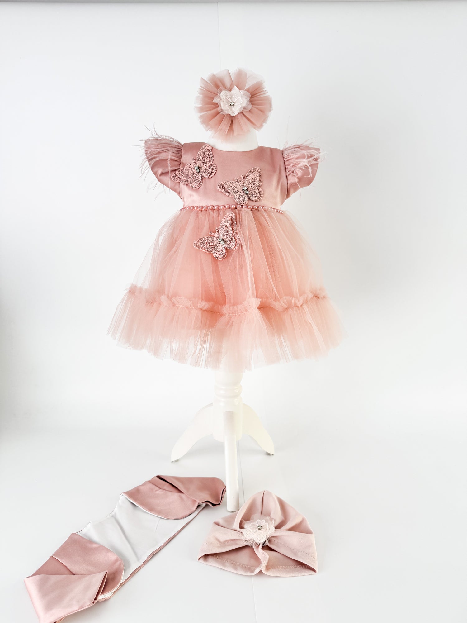 Set elegant pentru bebelusi cu rochita, bolero, bentita si turban - Eduarda