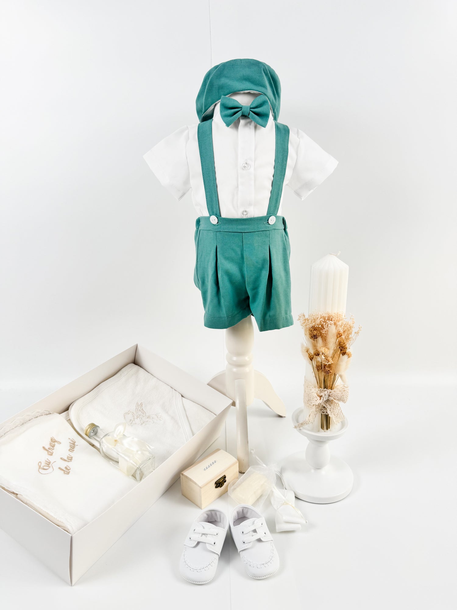 Set botez complet cu trusou personalizat si costum pentru bebelusi - Tomas