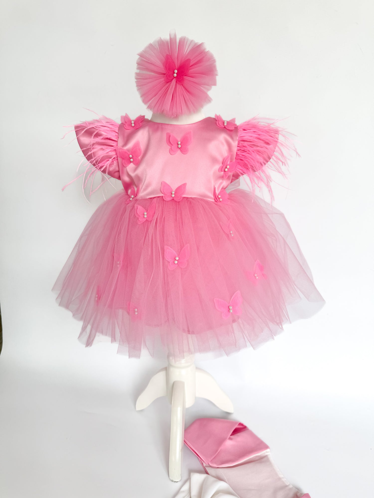 Set Ceremonie Bebelusi: Rochita Vaporoasa, Bolero, Turban si Bentita - Rosabel