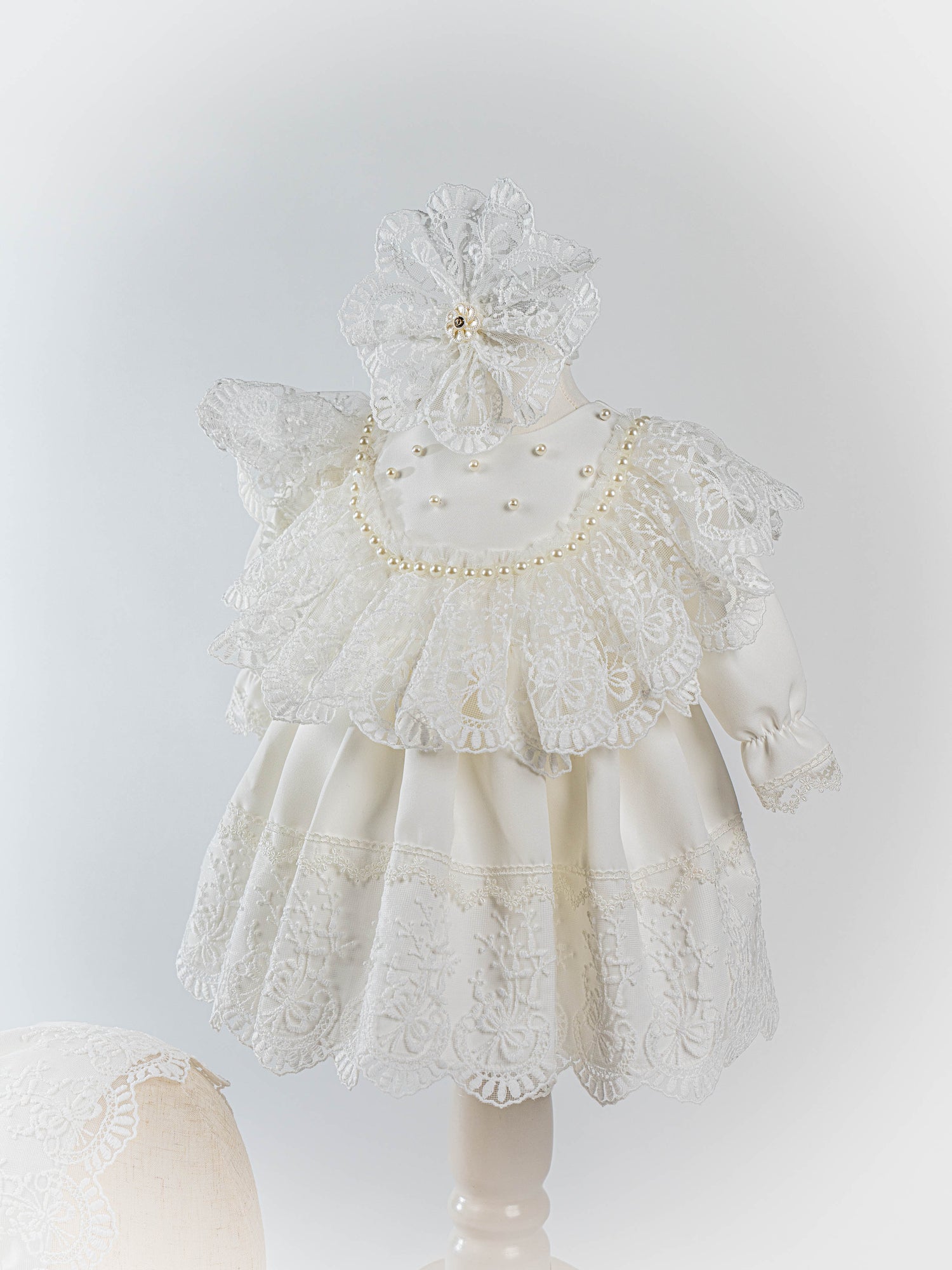 Set Rochita Ocazie Bebelusi 3 Piese - Ivory cu Broderie si Accesorii incluse - Giulia