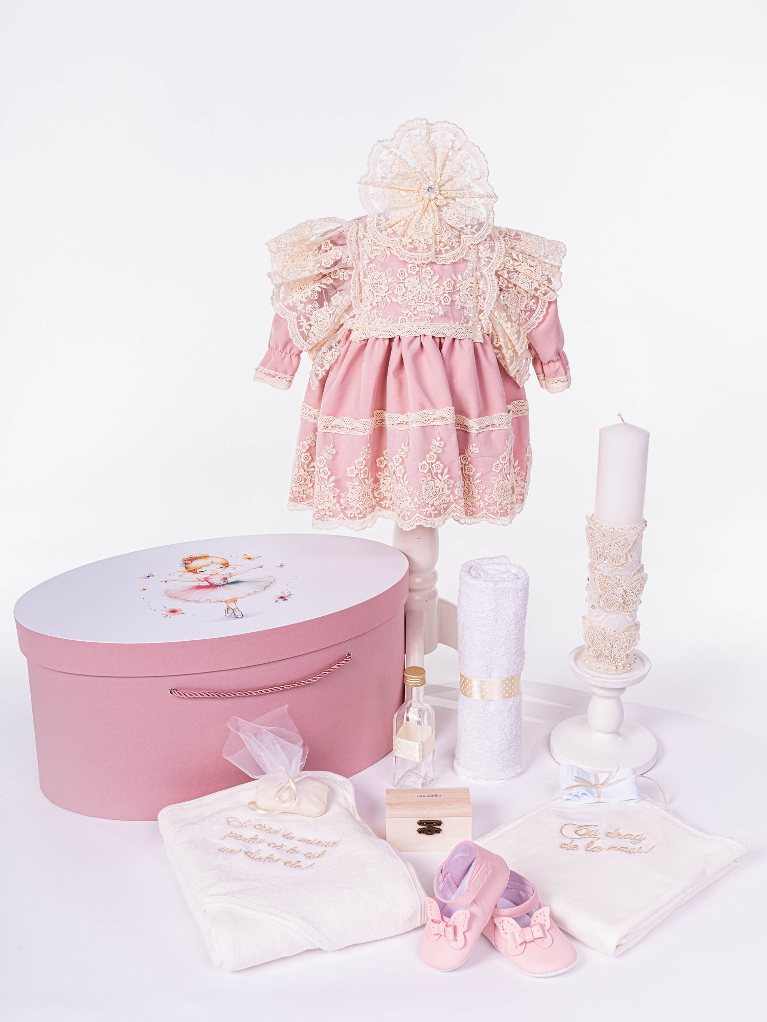 Set Botez 12 Piese: Rochita, Trusou Hand-Made si Cufar Personalizat - Silvia