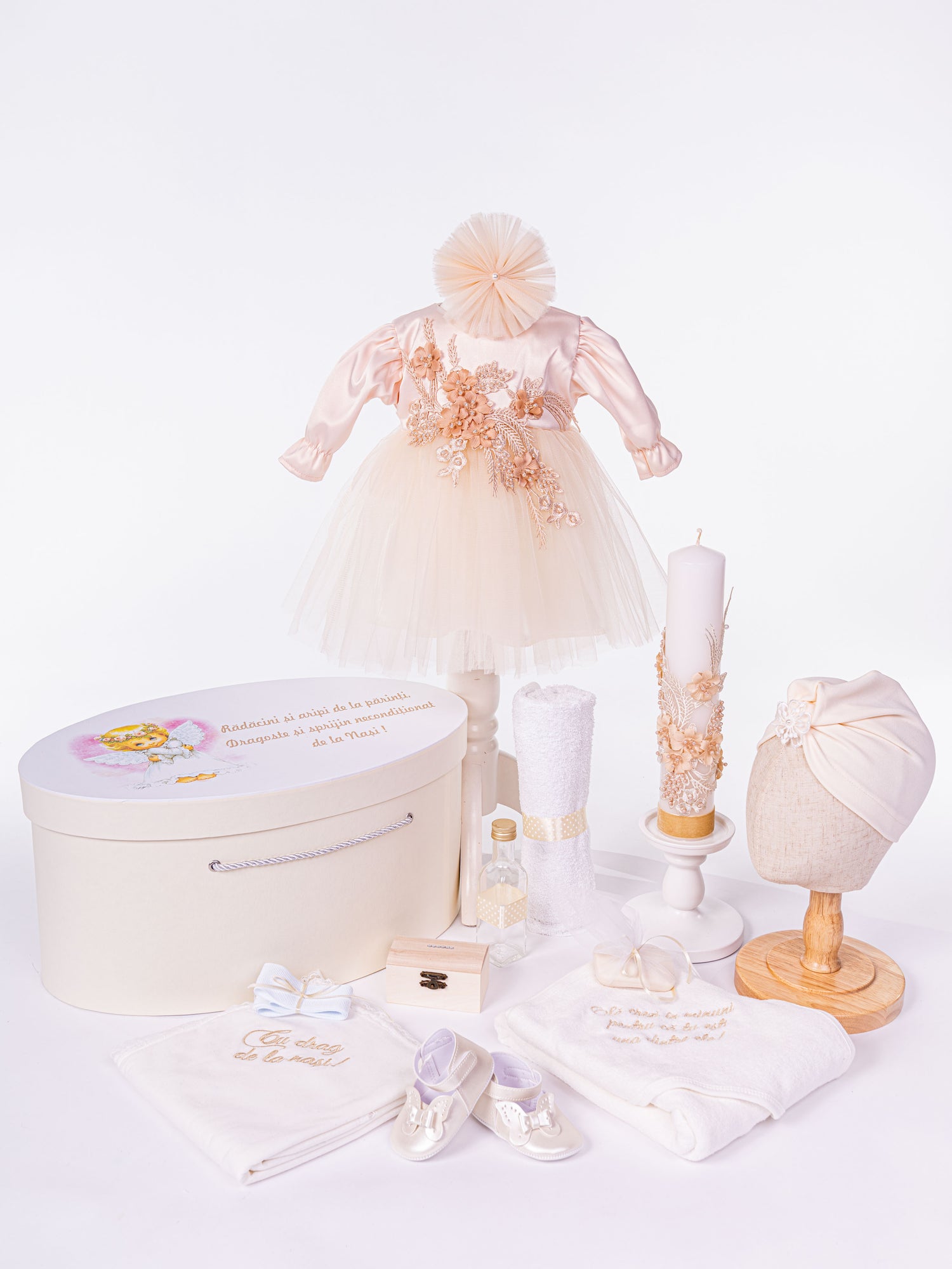 Set Botez 12 Piese: Rochita, Trusou Hand-Made si Cufar Personalizat - Camilla