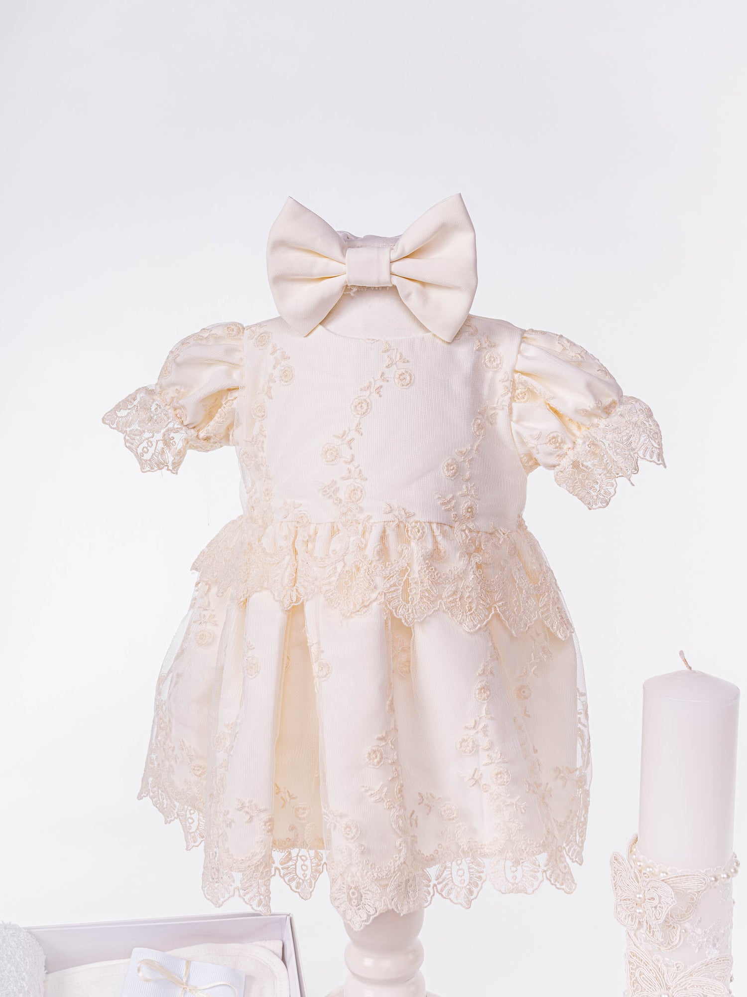 Set Botez Complet: Rochita, Trusou Hand-Made si Lumanare - Mar