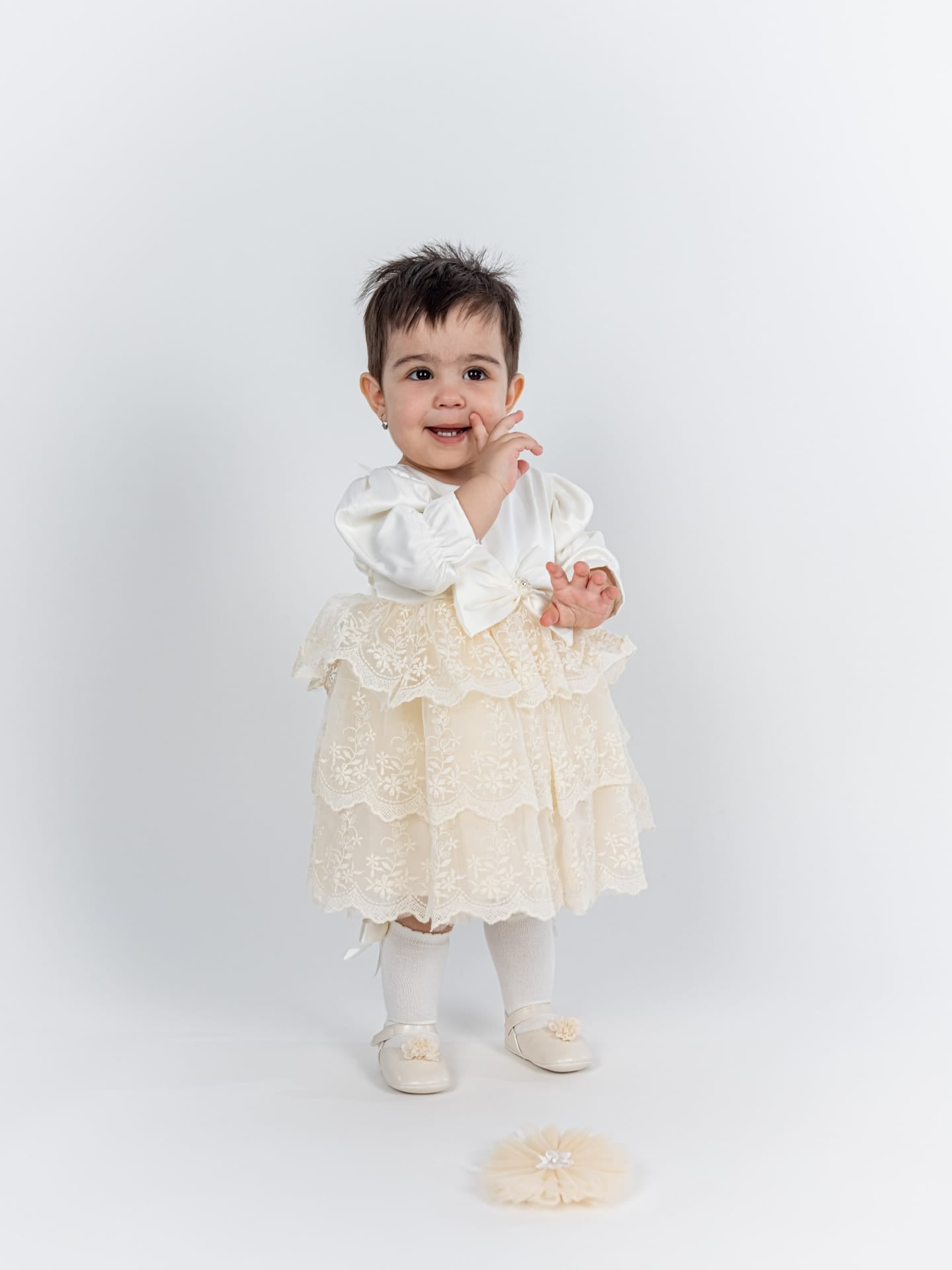 Set Botez 4 Piese - Rochita Ivoire cu Bolero, Turban si Bentita - Denise