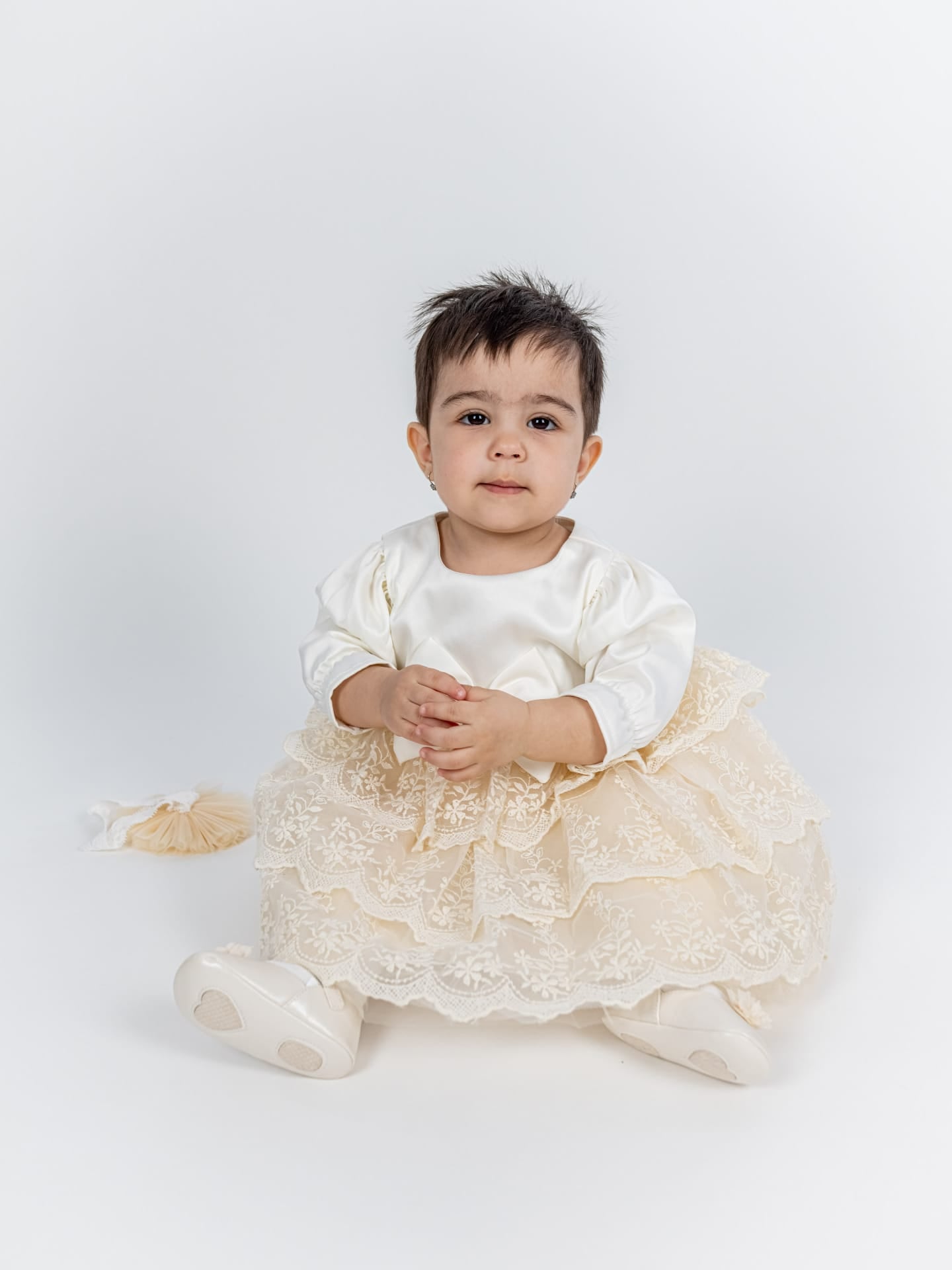 Set Botez 4 Piese - Rochita Ivoire cu Bolero, Turban si Bentita - Denise