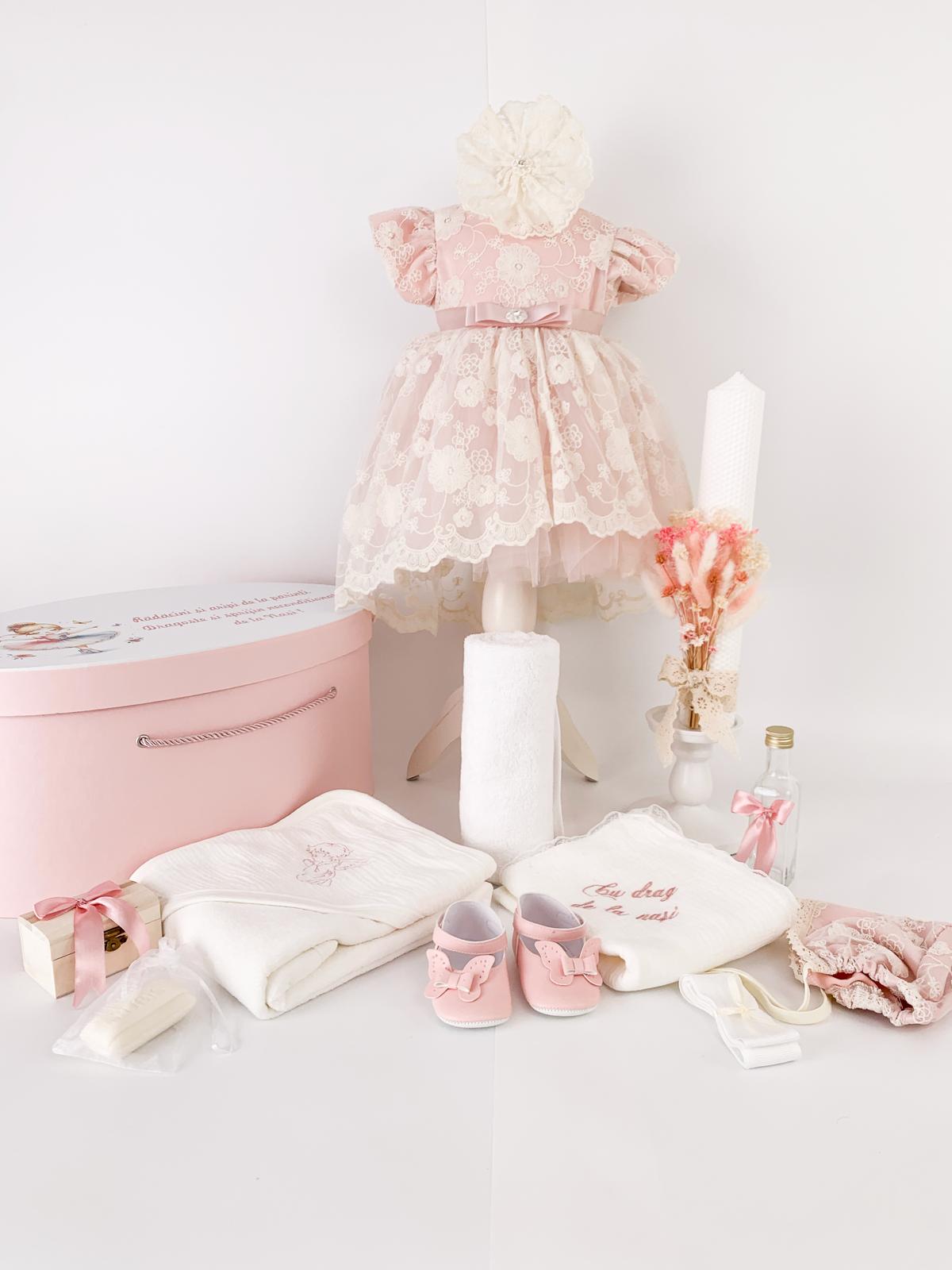 Set botez personalizat cu rochita, trusou complet si lumanare ceara naturala - Dania