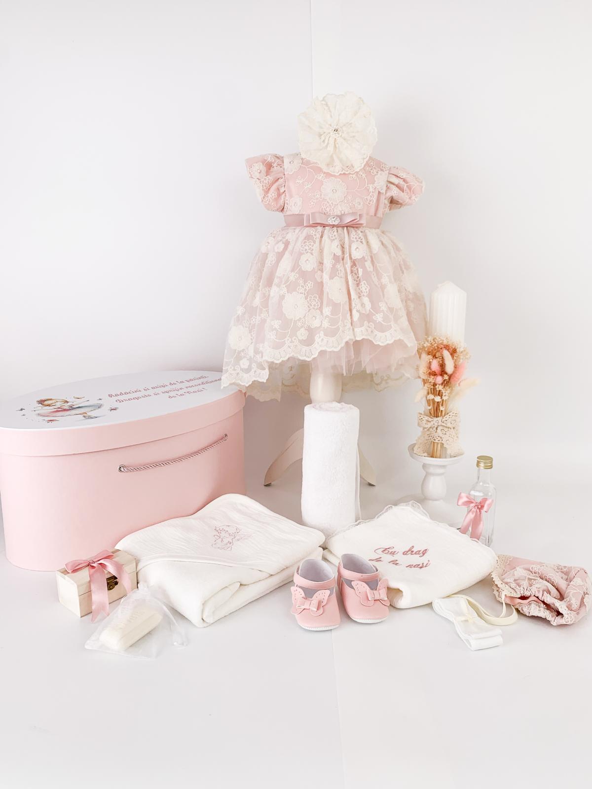 Set botez personalizat cu rochita, trusou complet si lumanare lucrata manual - Danina