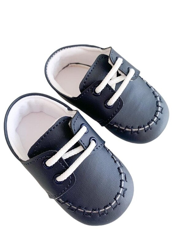 Botosei bleumarin cu sireturi