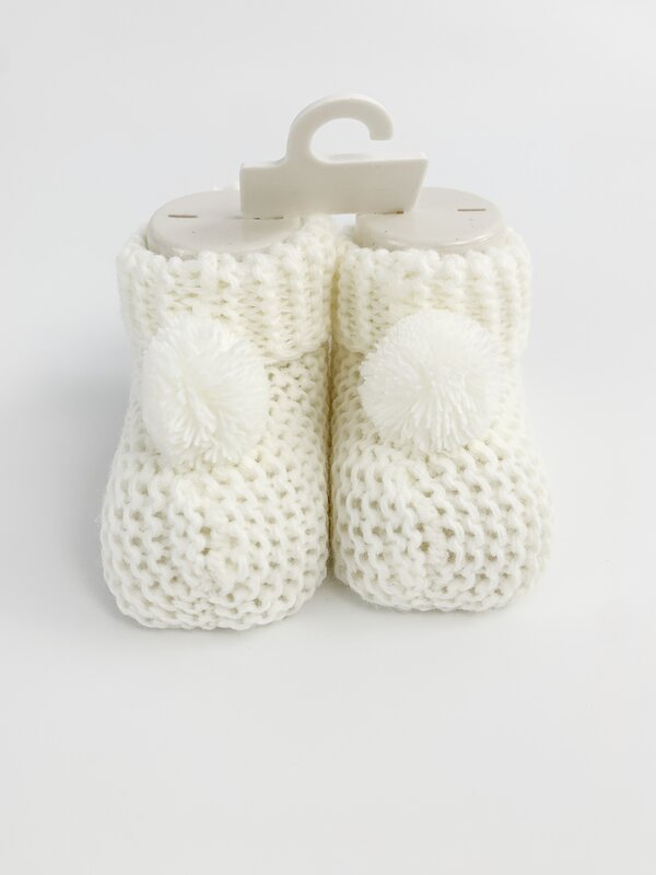 Botosei tricotati bebe - albi