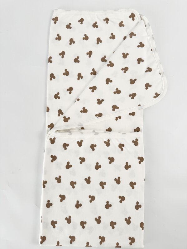 Patura bebelus bumbac cu Mickey Mouse