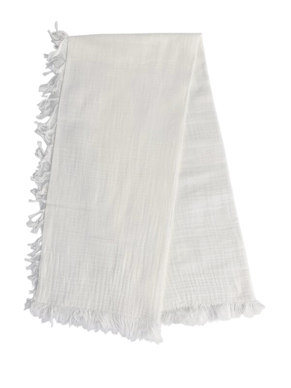 Patura bebelus din muselina alba