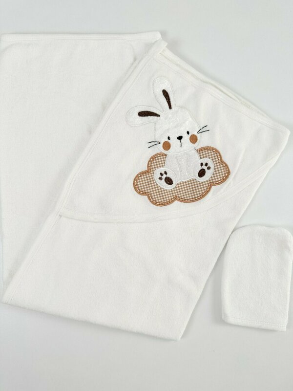 Prosop fetita alb cu iepuras