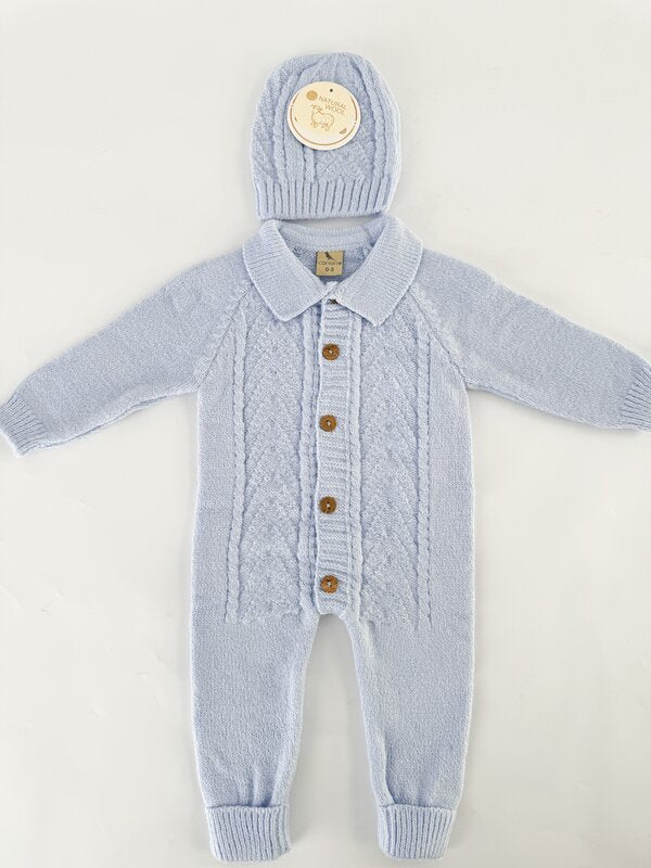 Salopeta tricotata baiat albastra cu caciulita