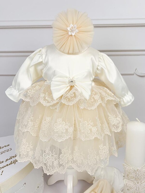 Set botez fetita Livia