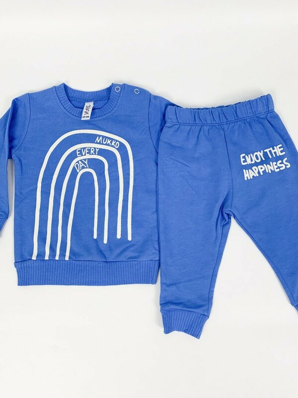 Trening albastru baiat