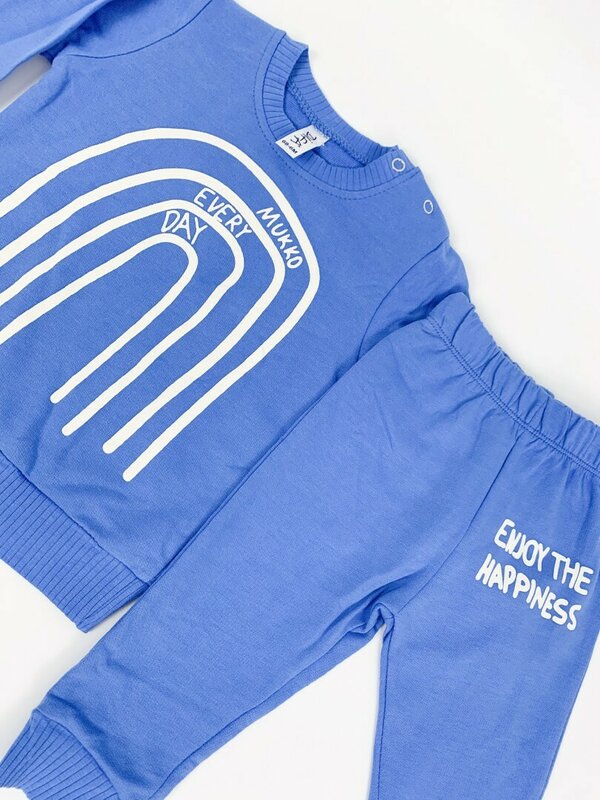 Trening albastru baiat