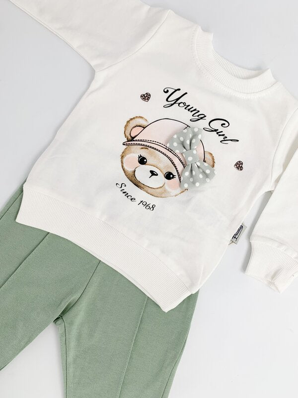 Trening fetita verde ursulet