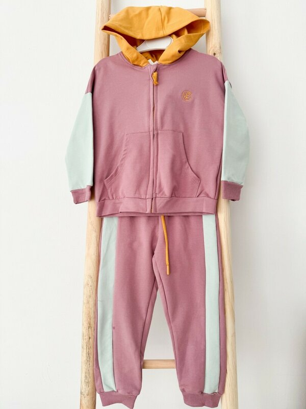 Trening fetite roz pudra