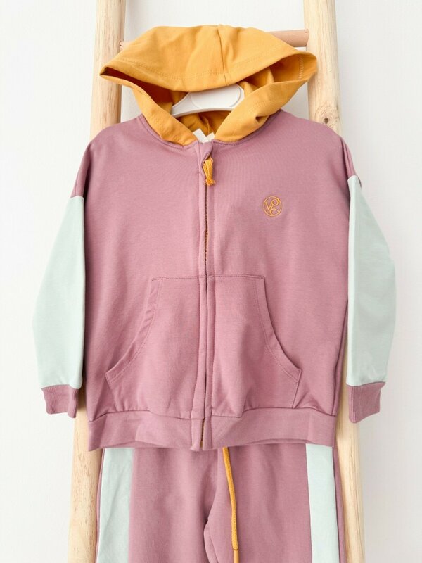 Trening fetite roz pudra