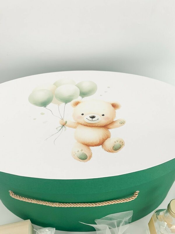 Trusou botez complet verde cu ursulet cu baloane