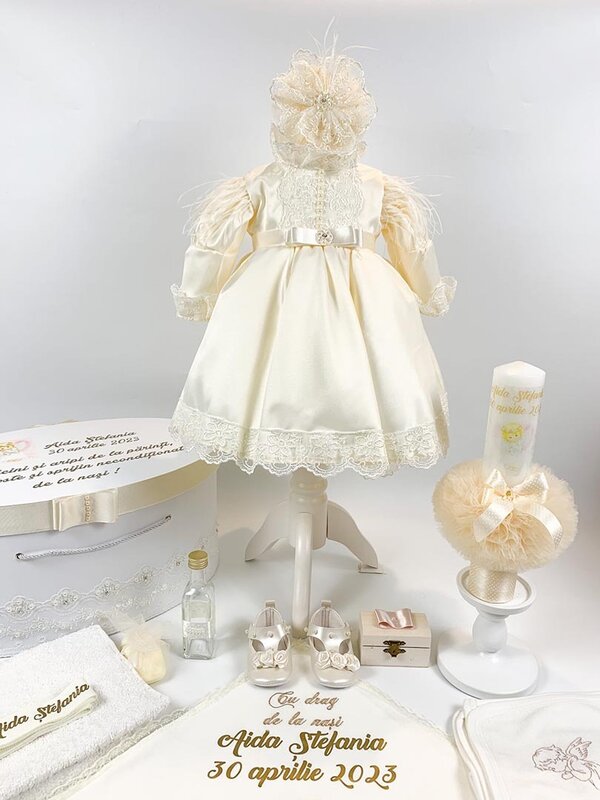 Trusou complet botez fetita Camelia