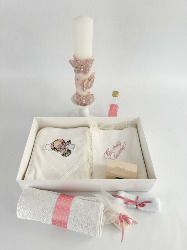 Trusou fetita roz cu ursulet in balon